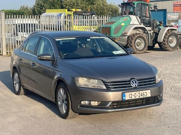 Volkswagen Passat Saloon, Diesel, 2012, Brown