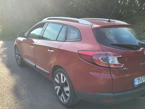 Renault Megane Estate, Diesel, 2011, Red