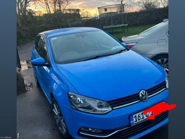 Volkswagen Polo Hatchback, Petrol, 2016, Blue