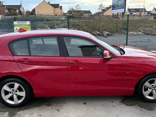BMW 1-Series Hatchback, Petrol, 2014, Red