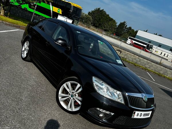 Skoda Octavia Hatchback, Diesel, 2011, Black