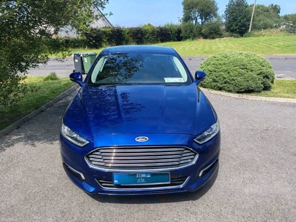 Ford Mondeo Hatchback, Diesel, 2017, Blue