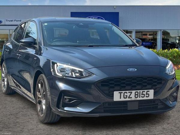 Ford Focus Hatchback, Petrol, 2021, Blue