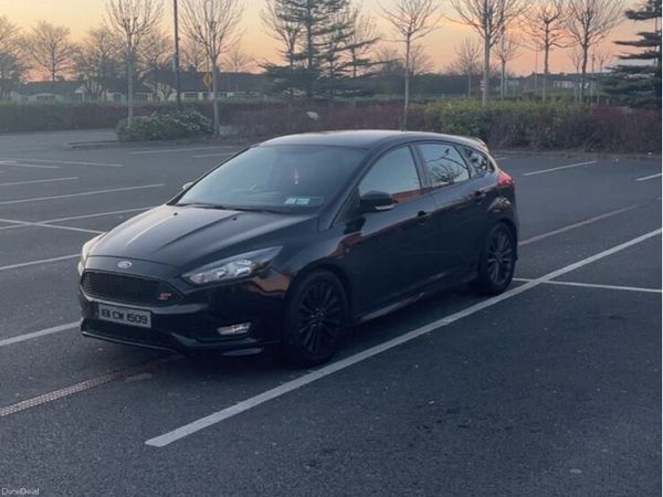 Ford Focus Hatchback, Diesel, 2018, Black