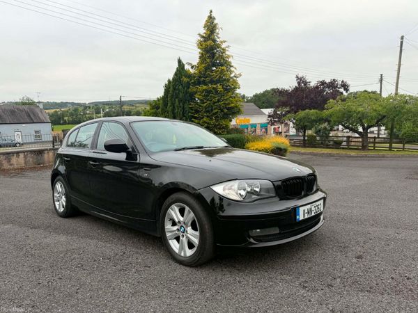 BMW 1-Series Hatchback, Diesel, 2011, Black
