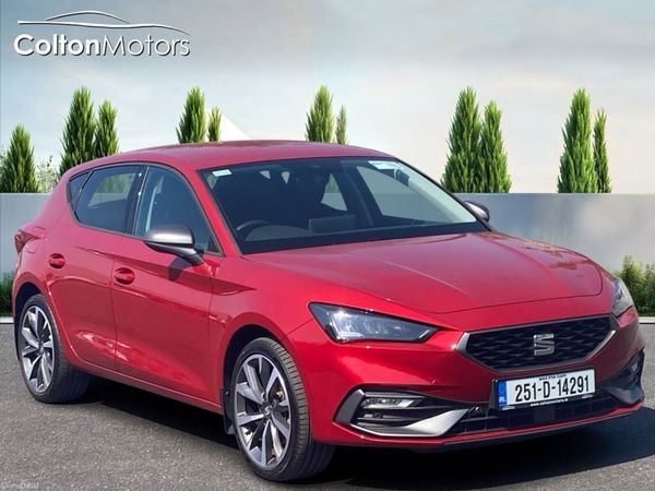SEAT Leon Hatchback, Petrol Plug-in Hybrid, 2025, Red