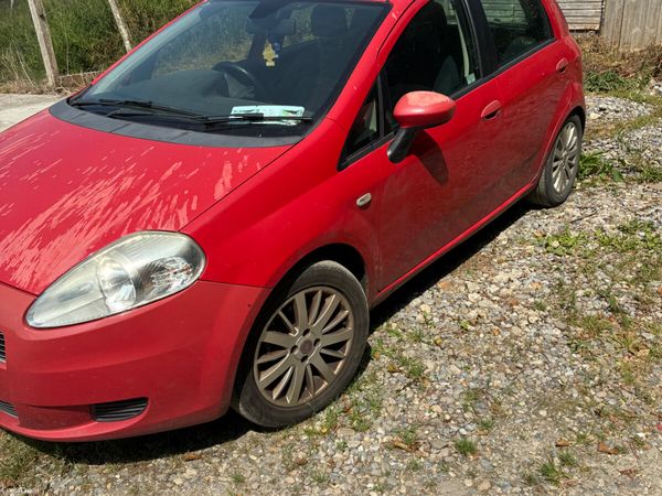 Fiat Punto Saloon, Diesel, 2008, Red