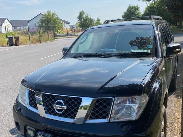 Nissan Pathfinder SUV, Diesel, 2006, Black