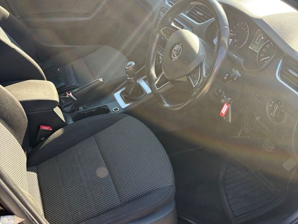 Skoda Octavia Saloon, Diesel, 2015, Black