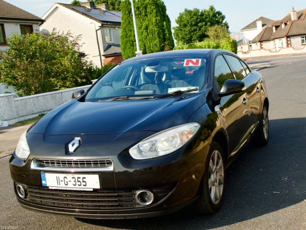 Renault Fluence Saloon, Diesel, 2011, Black
