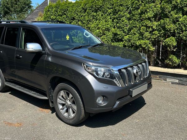 Toyota Land Cruiser SUV, Diesel, 2015, Grey