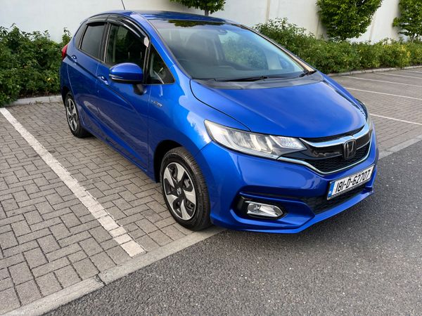 Honda Fit Hatchback, Petrol Hybrid, 2018, Blue