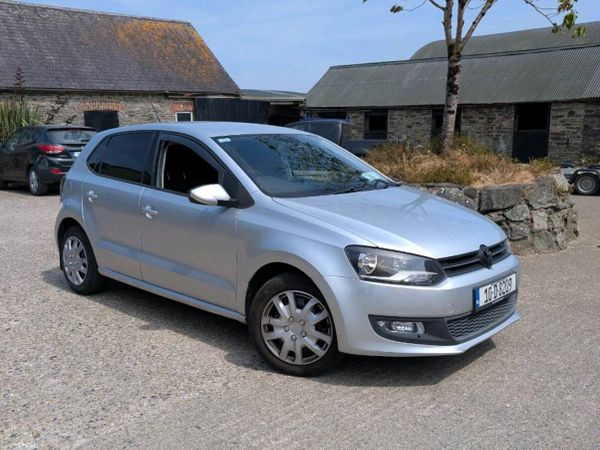 Volkswagen Polo Hatchback, Petrol, 2010, Silver