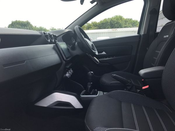 Dacia Duster SUV, Diesel, 2024, Grey