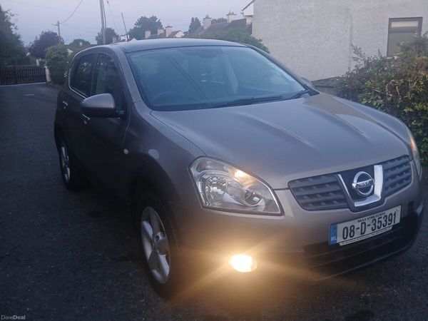 Nissan Qashqai Hatchback, Diesel, 2008, Brown