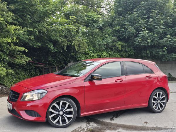 Mercedes-Benz A-Class Hatchback, Petrol, 2013, Red