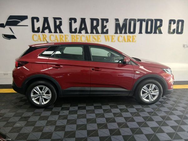 Opel Grandland X MPV, Diesel, 2021, Red