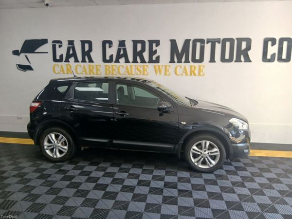 Nissan Qashqai Hatchback, Diesel, 2013, Black