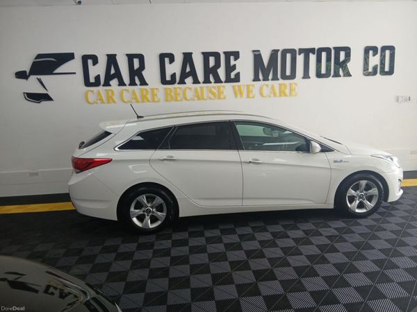 Hyundai i40 Estate, Diesel, 2011, White