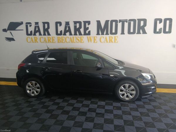 Vauxhall Astra Hatchback, Diesel, 2014, Black