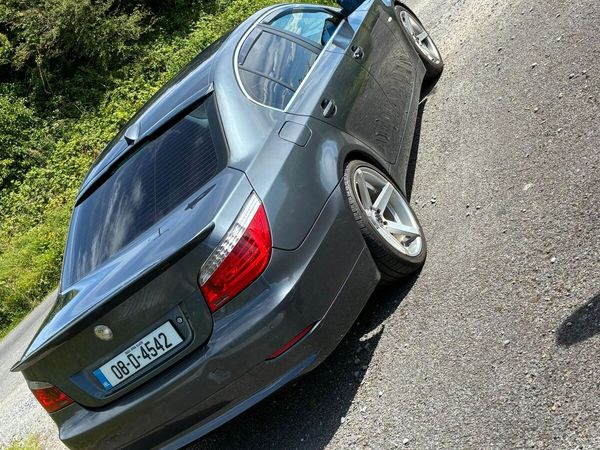 BMW 5-Series Saloon, Diesel, 2008, Grey