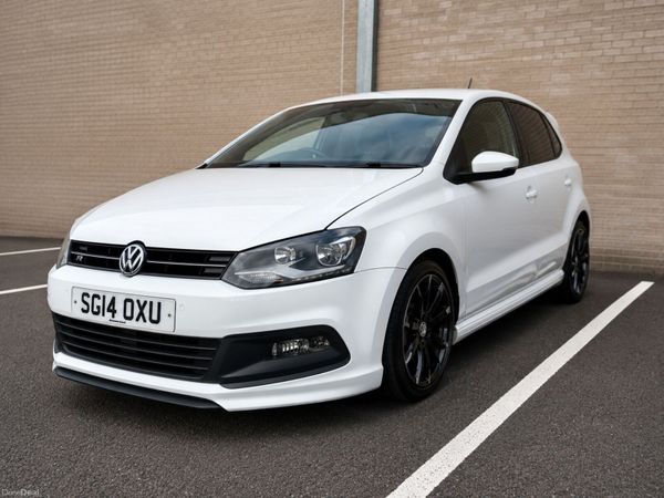 Volkswagen Polo Hatchback, Petrol, 2014, White