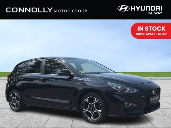 Hyundai i30 Hatchback, Petrol, 2024, Black