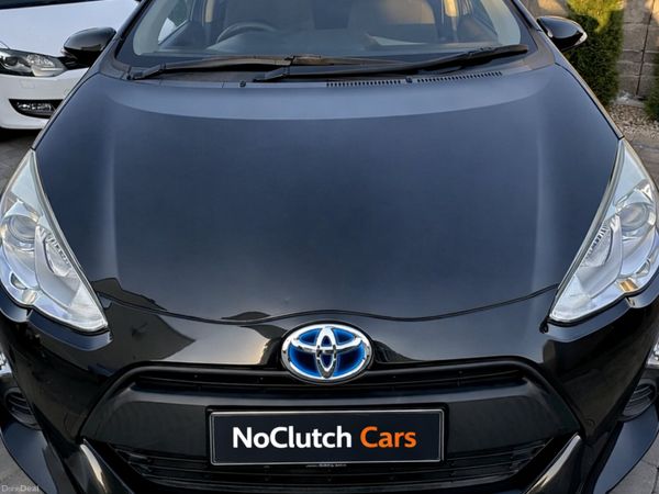 Toyota Aqua Hatchback, Petrol Hybrid, 2015, Black