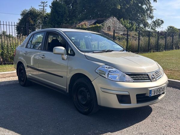 Nissan Tiida Saloon, Diesel, 2011, Silver