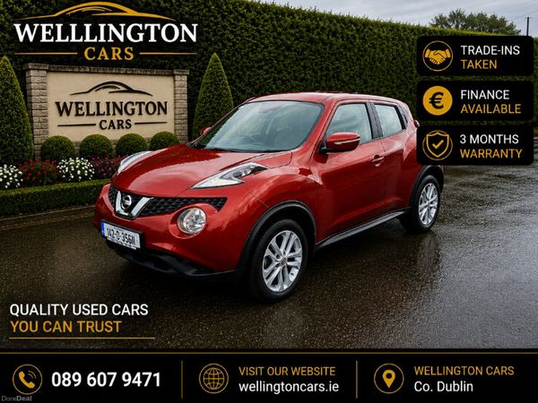 Nissan Juke SUV, Petrol, 2014, Red