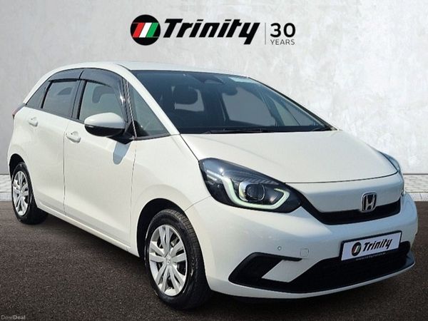 Honda Fit Hatchback, Petrol Hybrid, 2020, White