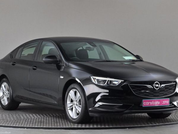 Opel Insignia Hatchback, Diesel, 2018, Black