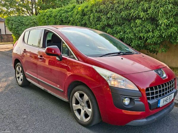 Peugeot 3008 MPV, Diesel, 2011, Red