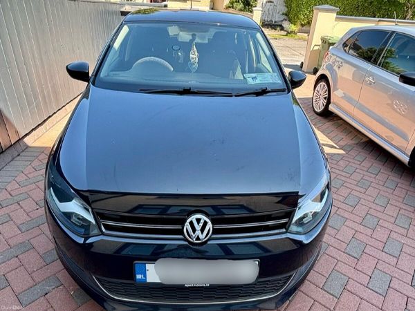 Volkswagen Polo Hatchback, Petrol, 2012, Black