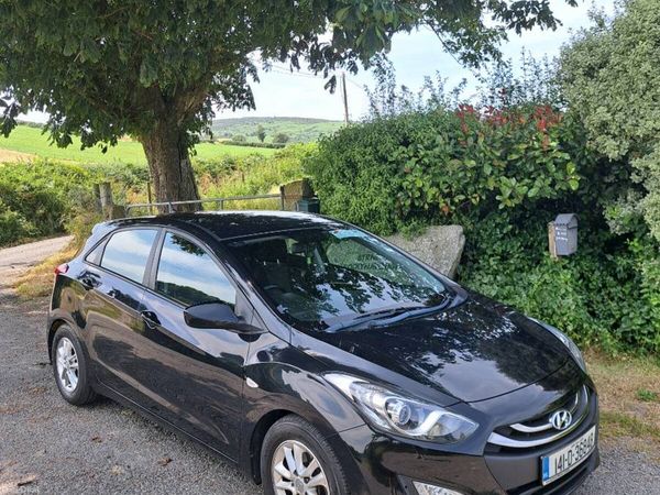 Hyundai i30 Hatchback, Petrol, 2014, Black