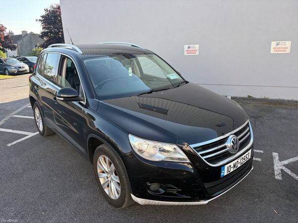 Volkswagen Tiguan SUV, Diesel, 2010, Black