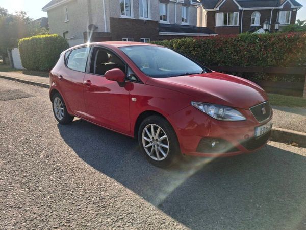 SEAT Ibiza Hatchback, Diesel, 2011, Red