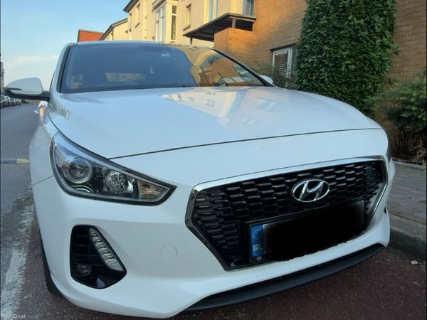 Hyundai i30 Hatchback, Petrol, 2017, White
