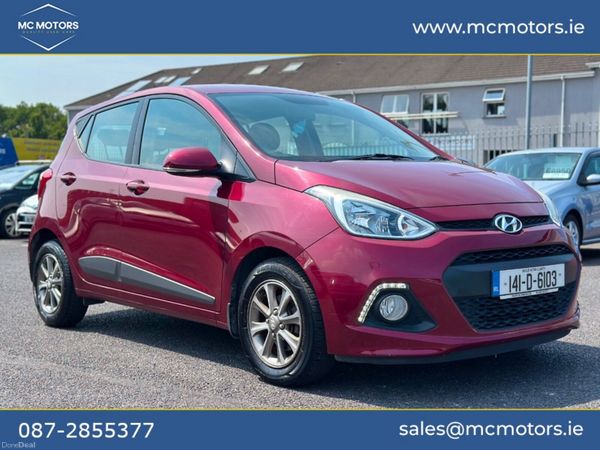 Hyundai i10 Hatchback, Petrol, 2014, Red