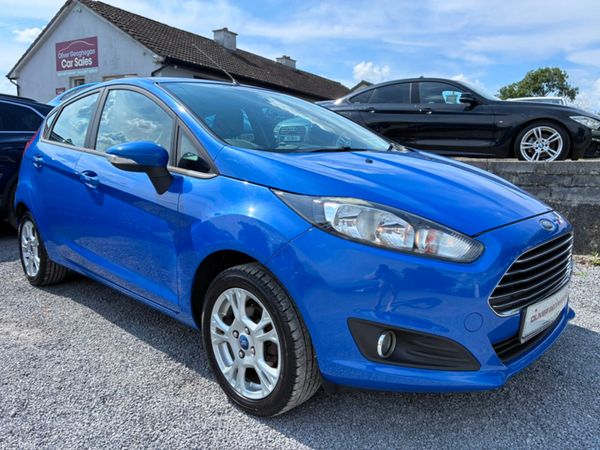 Ford Fiesta Hatchback, Petrol, 2013, Blue
