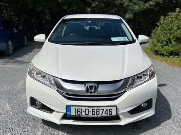 Honda Grace Saloon, Petrol Hybrid, 2016, White