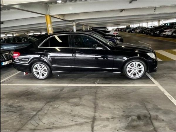 Mercedes-Benz E-Class Saloon, Diesel, 2012, Black