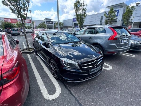 Mercedes-Benz A-Class Hatchback, Petrol, 2014, Black