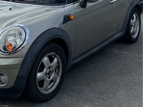 Mini One Hatchback, Petrol, 2008, Silver
