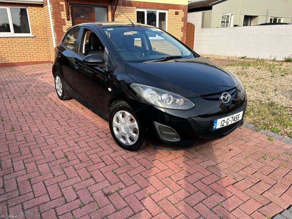 Mazda Mazda2 Hatchback, Petrol, 2012, Black