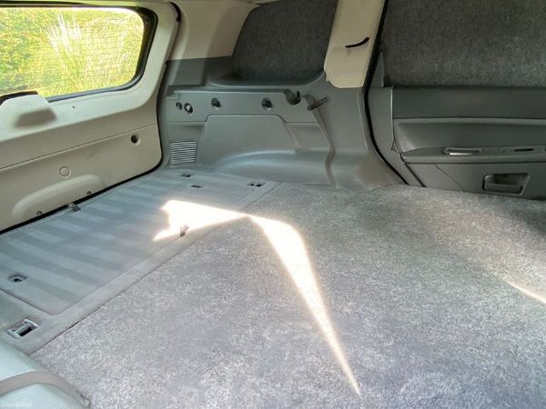 Jeep Cherokee SUV, Diesel, 2010, Black