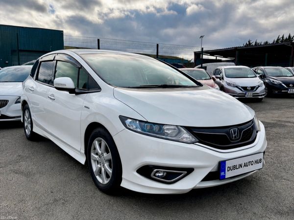 Honda Jade MPV, Petrol, 2015, White
