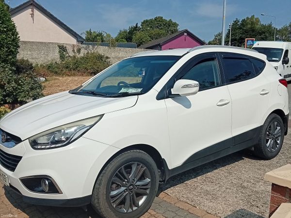 Hyundai ix35 SUV, Diesel, 2015, White