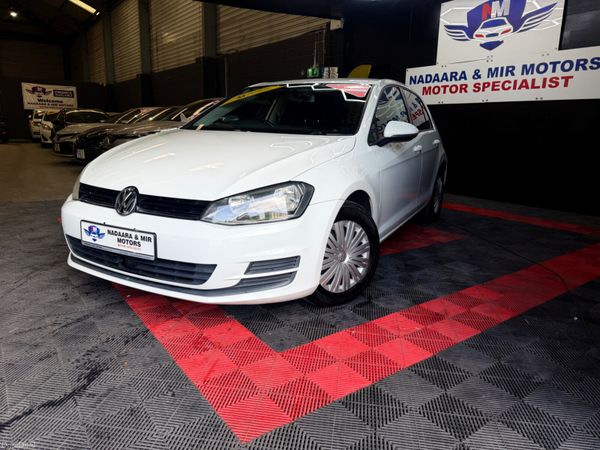 Volkswagen Golf Hatchback, Petrol, 2017, White