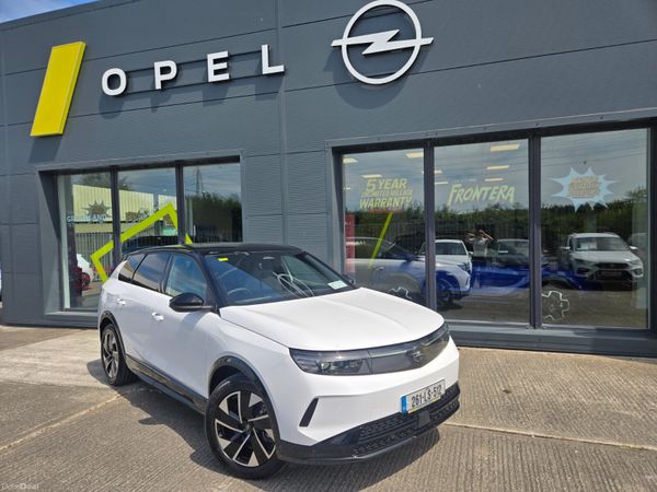 Opel Grandland SUV, Electric, 2026, White